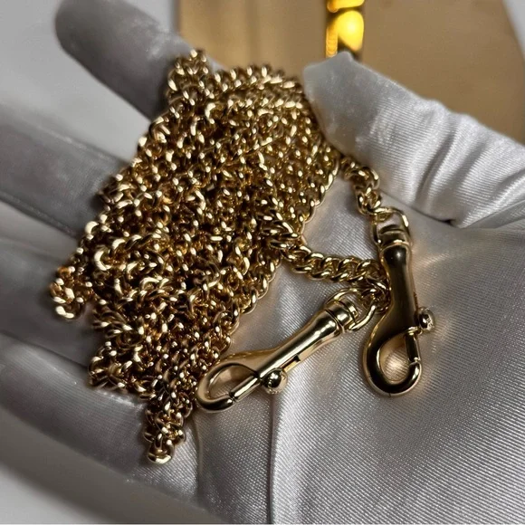 ❣️SOLD - Coach Morgan Card Case On A Chain - Picture 7 of 15